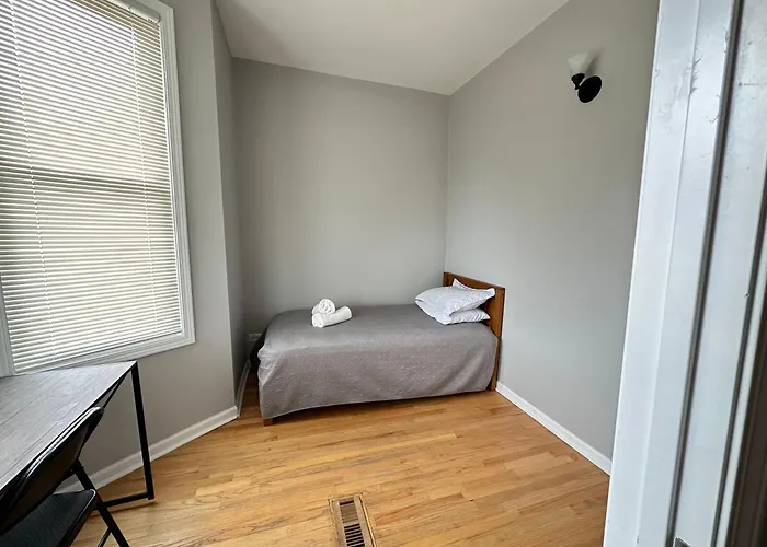 Wonderful Close To Downtown - Free Parking Privatunterkunft *