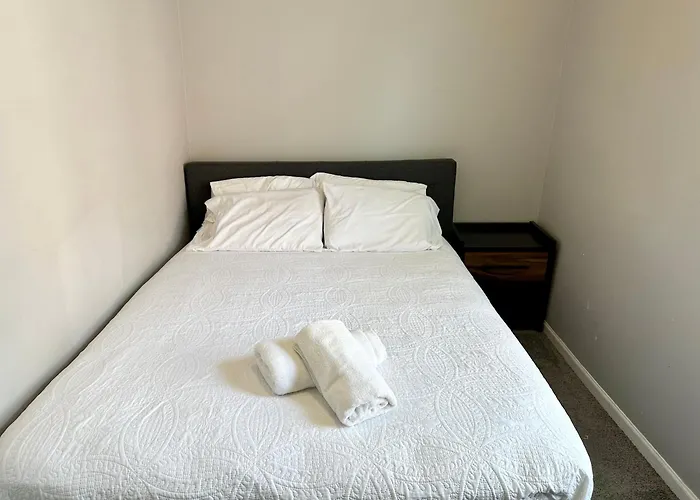 Wonderful Close To Downtown - Free Parking Homestay Chicago